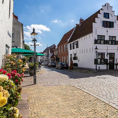 Blumenhaus-Apartment Friedrichstadt Esterno foto