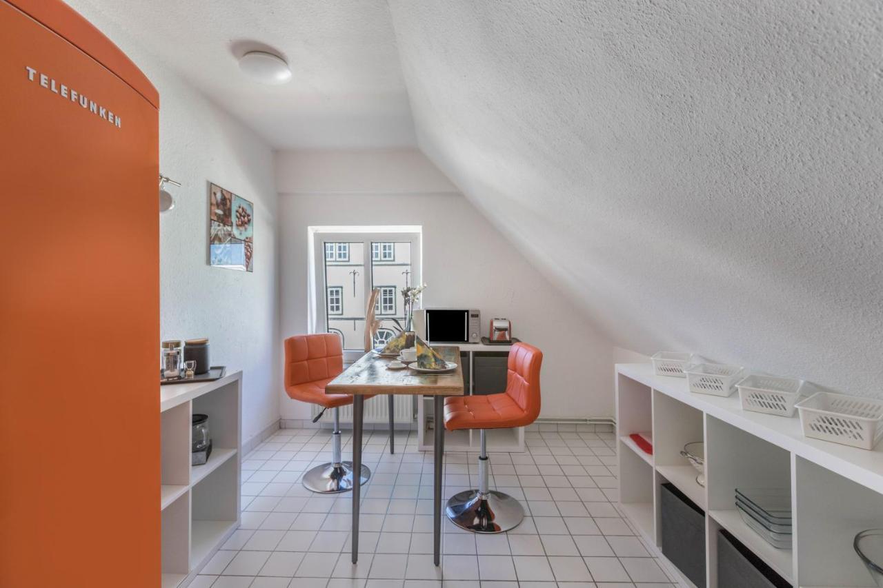 Blumenhaus-Apartment Friedrichstadt Esterno foto