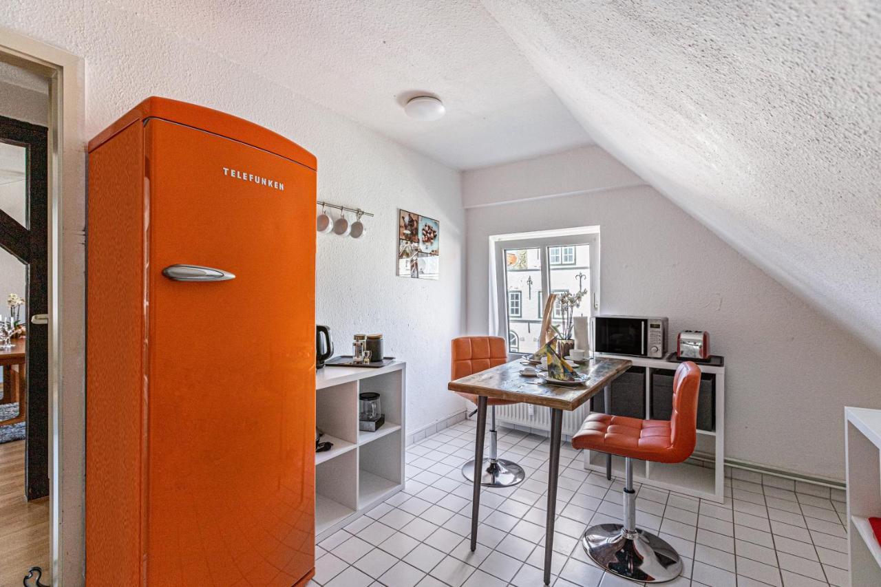 Blumenhaus-Apartment Friedrichstadt Esterno foto
