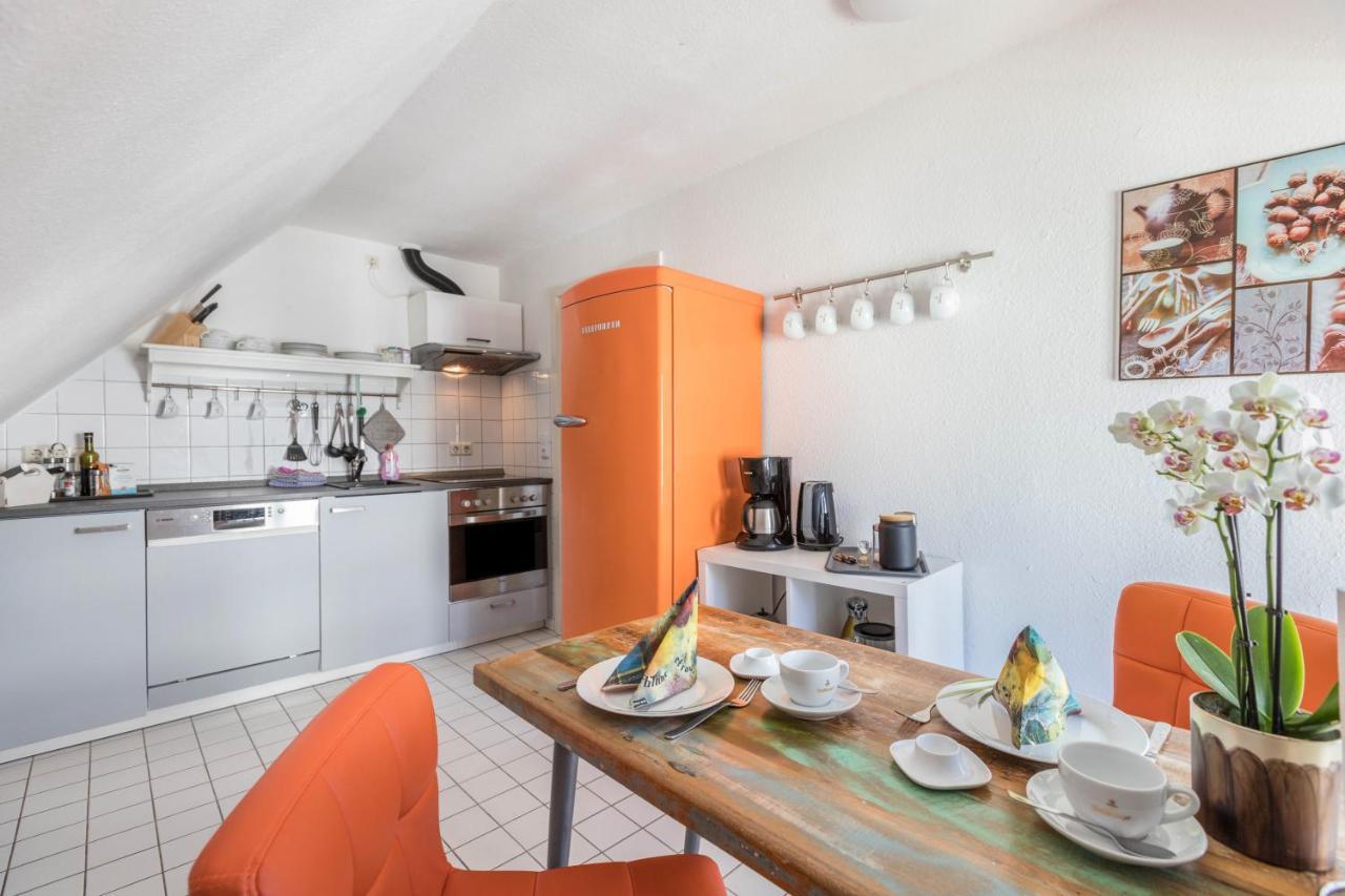 Blumenhaus-Apartment Friedrichstadt Esterno foto