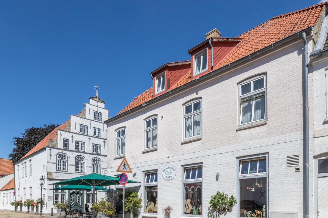 Blumenhaus-Apartment Friedrichstadt Esterno foto