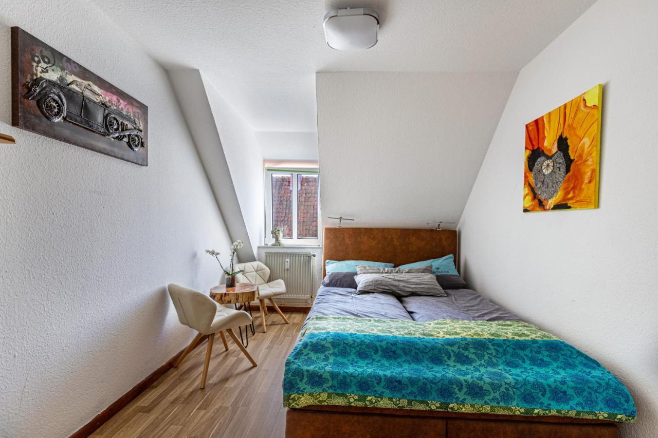 Blumenhaus-Apartment Friedrichstadt Esterno foto